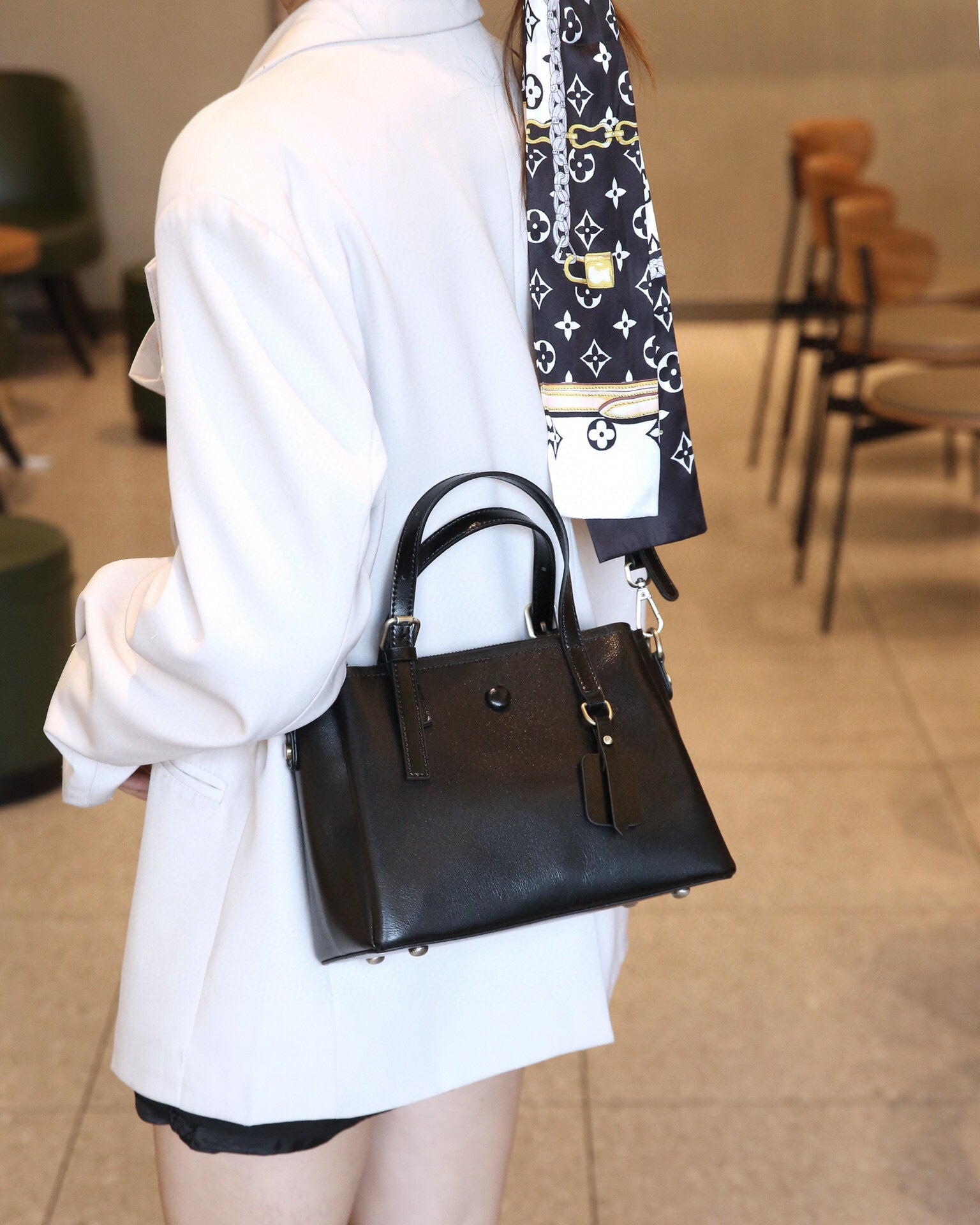 Black Leather mini Tote Bag with Zipper & Crossbody Handbag for Women | Retro Muse